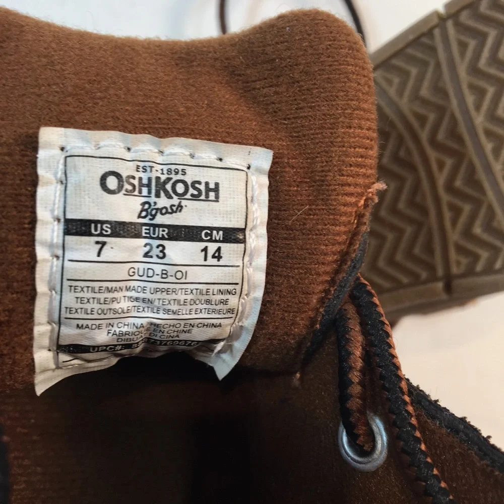 OshKosh Brown Suede Oxford Boots